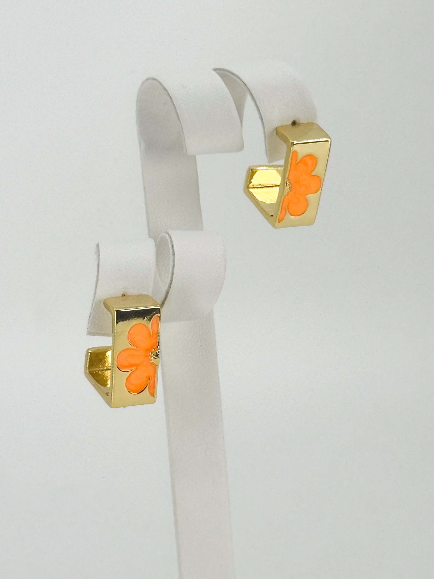 ⊹ ࣪ ˖ half-a-flower | orange flowers earrings ⊹ ࣪ ˖